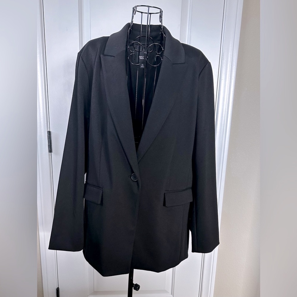 Vera Wang Black Blazer